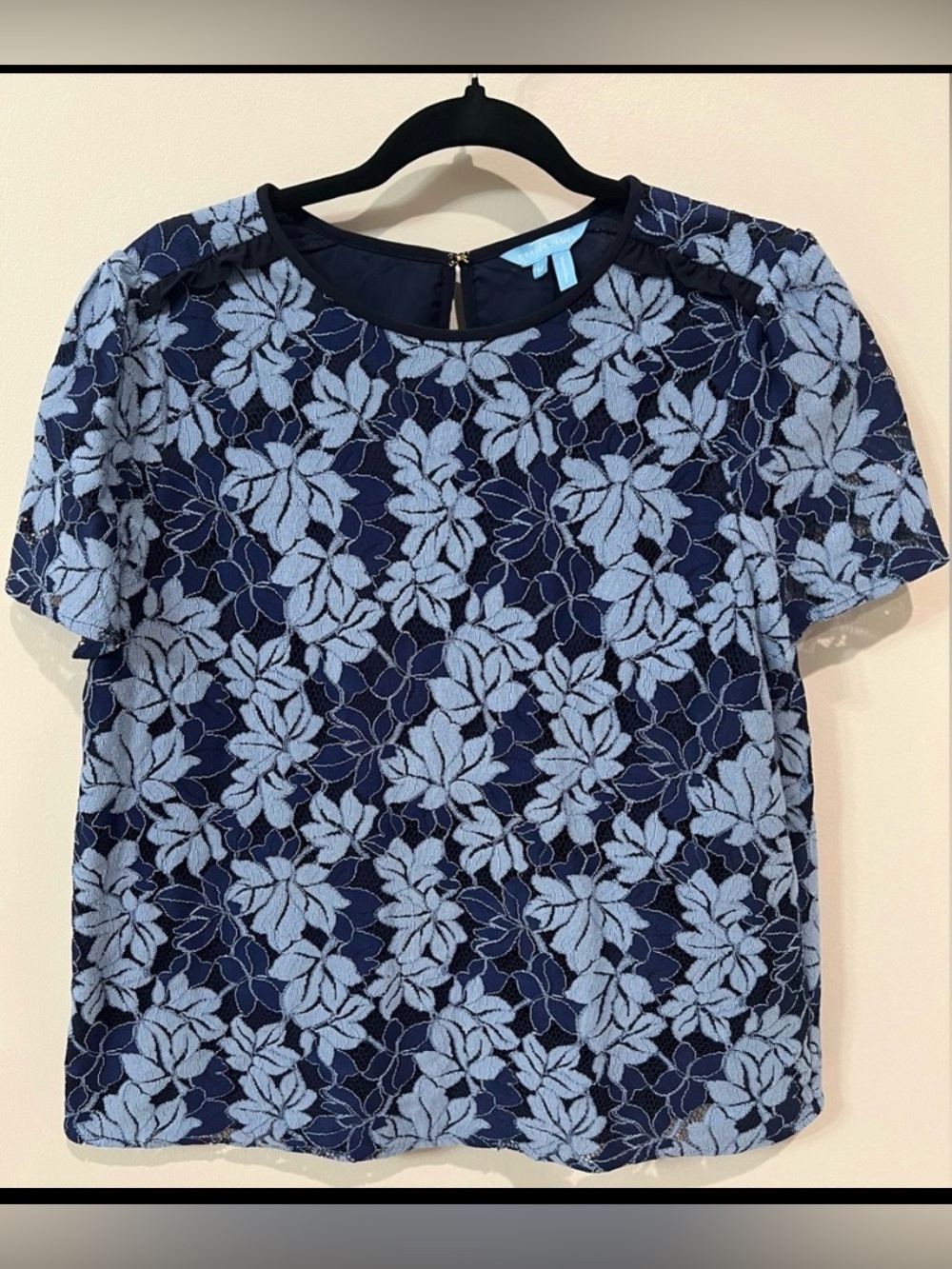Draper James Navy Blue Floral Lace Blouse Short Sleeve Top Size 12 Like New